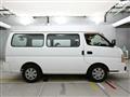2011 Nissan Caravan