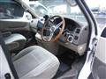 2004 Toyota Grand Hiace