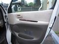 2004 Toyota Grand Hiace
