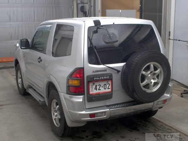 2002 Mitsubishi Pajero