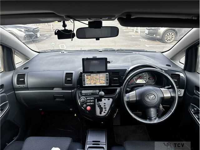 2003 Toyota Wish