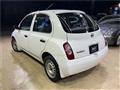 2003 Nissan March