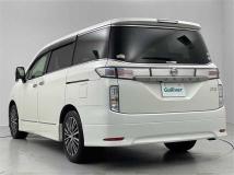 2015 Nissan Elgrand