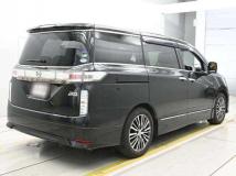 2014 Nissan Elgrand