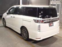 2017 Nissan Elgrand
