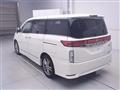 2011 Nissan Elgrand