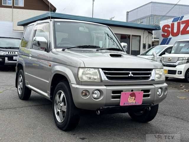 2005 Mitsubishi Pajero Mini