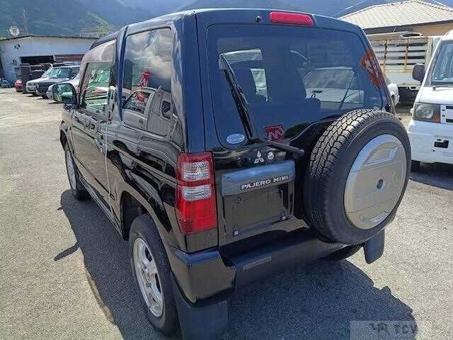 2004 Mitsubishi Pajero Mini