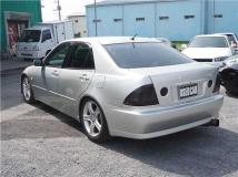 2001 Toyota Altezza