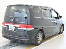 2006 Honda Step WGN