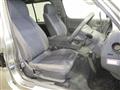 2004 Nissan Caravan