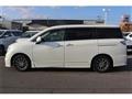 2014 Nissan Elgrand
