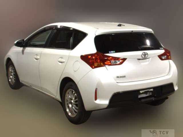 2012 Toyota Auris