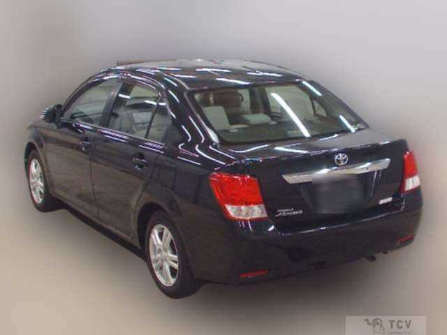 2013 Toyota Corolla Axio