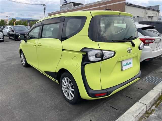 2016 Toyota Sienta