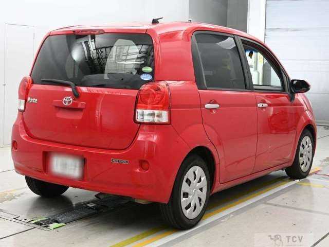 2017 Toyota Porte