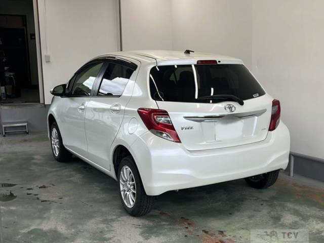 2014 Toyota Vitz