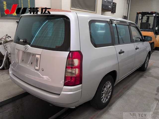 2006 Toyota Succeed
