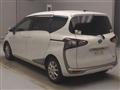 2016 Toyota Sienta