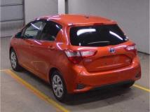 2017 Toyota Vitz