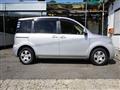 2010 Toyota Sienta