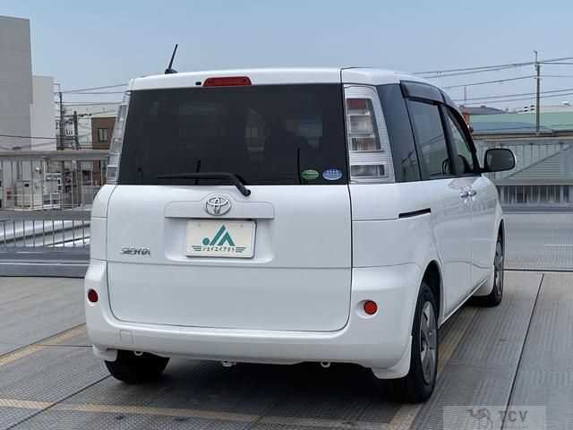 2014 Toyota Sienta