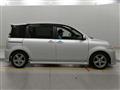 2011 Toyota Sienta