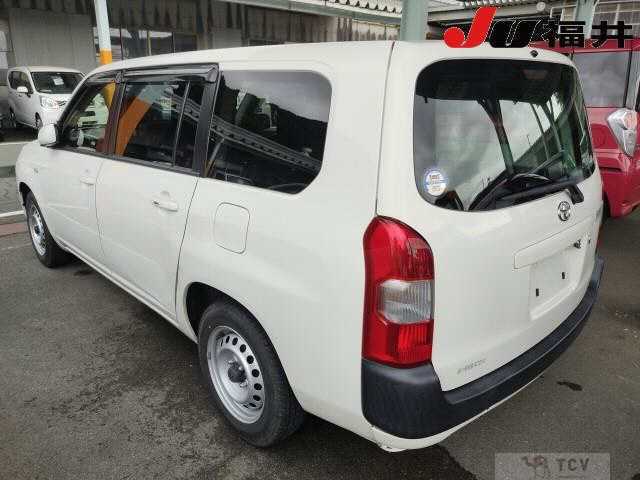 2016 Toyota Succeed Van