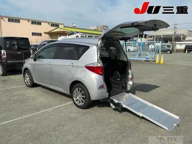 2011 Toyota Ractis