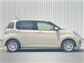 2016 Toyota Passo