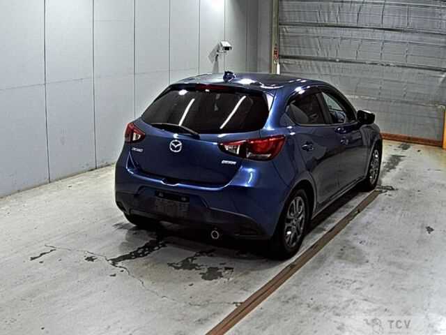 2016 Mazda Demio