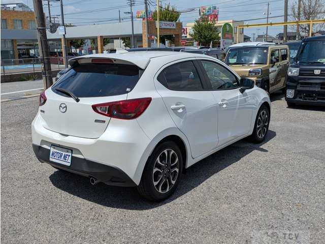 2015 Mazda Demio
