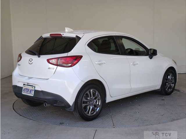 2017 Mazda Demio