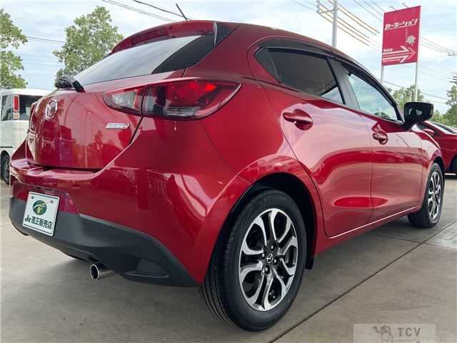 2015 Mazda Demio