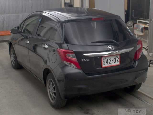 2017 Toyota Vitz