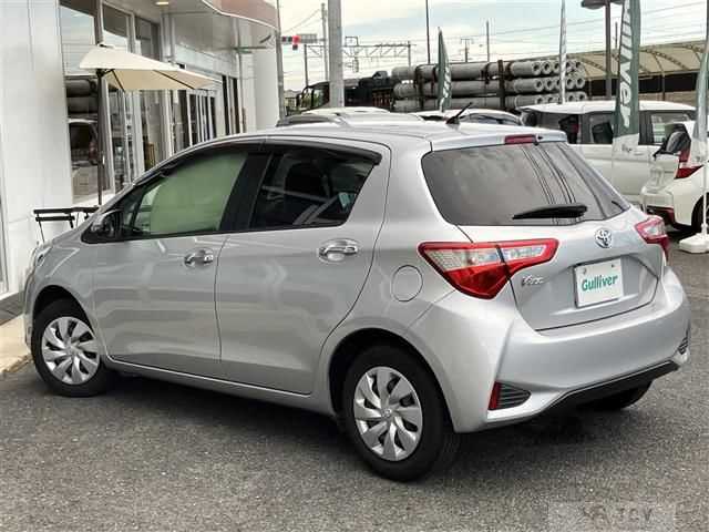 2017 Toyota Vitz