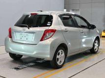 2011 Toyota Vitz