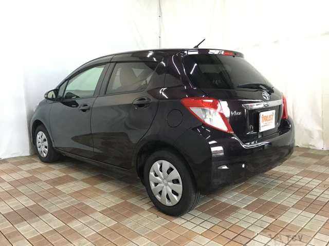 2013 Toyota Vitz