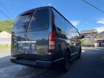 2005 Toyota Hiace