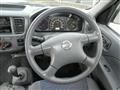 2003 Nissan Caravan
