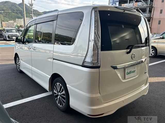 2015 Nissan Serena