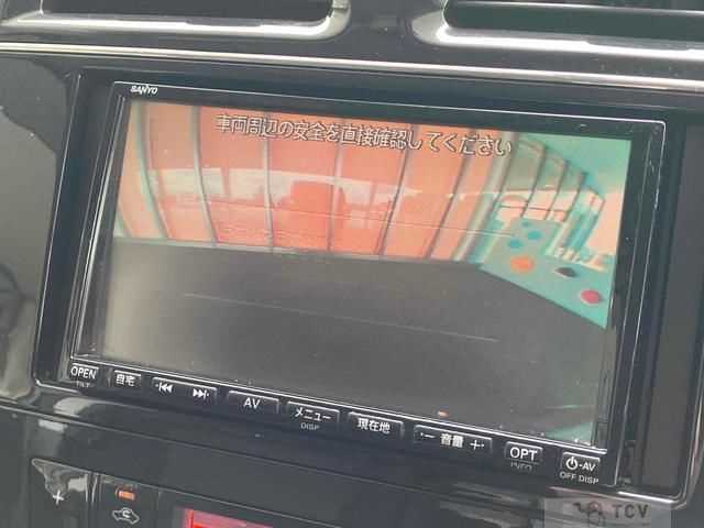 2012 Nissan Serena