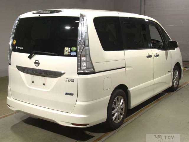 2015 Nissan Serena