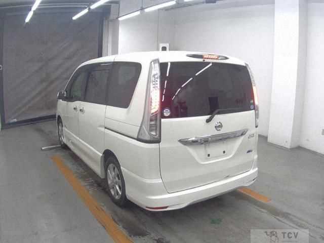 2012 Nissan Serena