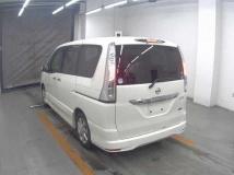 2012 Nissan Serena