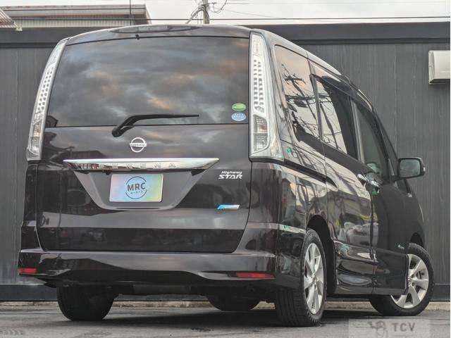 2013 Nissan Serena