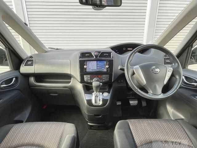 2015 Nissan Serena