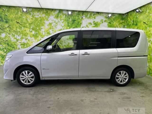 2014 Nissan Serena