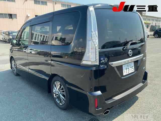 2015 Nissan Serena