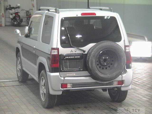 2007 Mitsubishi Pajero Mini